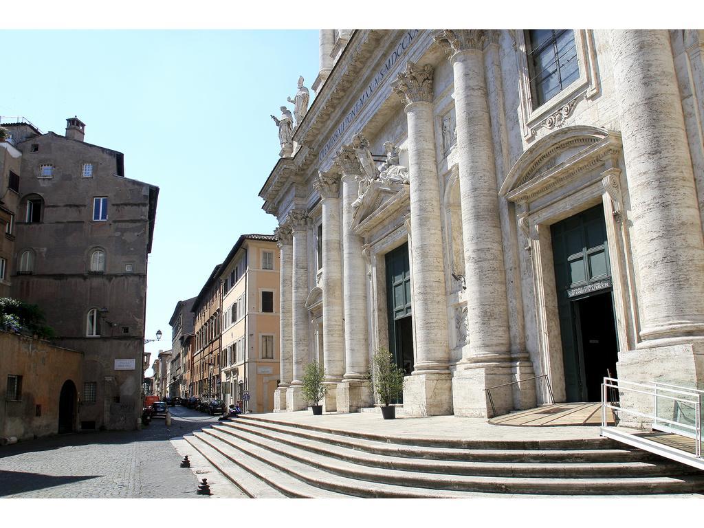Apartment Via Giulia Rome Exterior photo