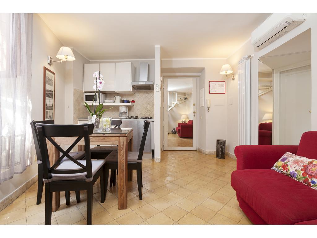 Apartment Via Giulia Rome Exterior photo